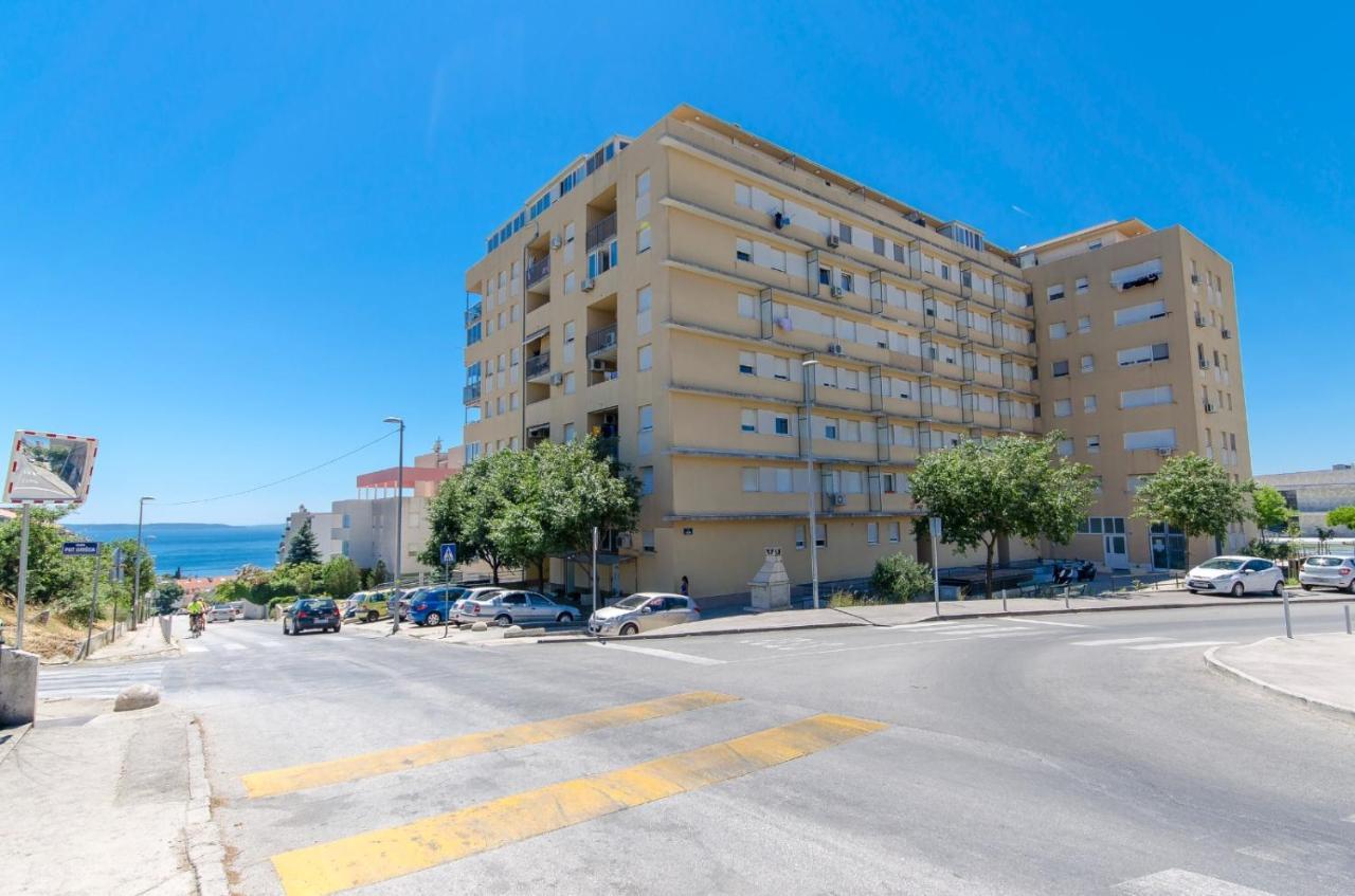 Modern Apartment With Sea View And Secure Garage 스플리트 외부 사진